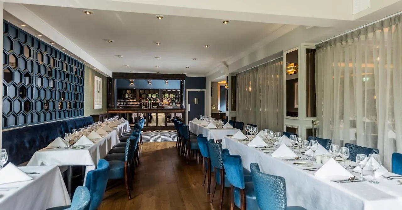 Sandymount Hotel Dublin 4*,